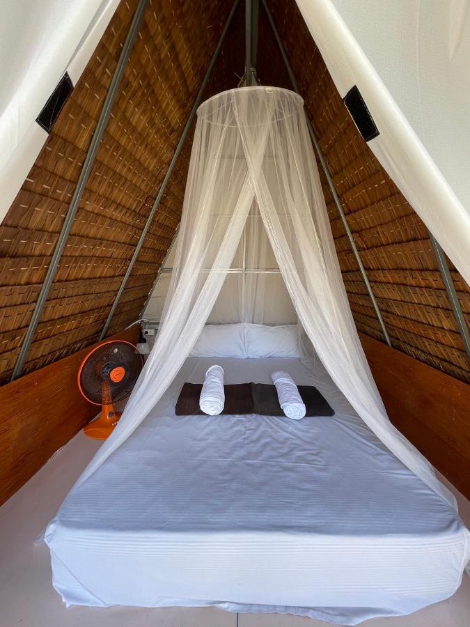 Phuketairportcamping Hotell Ban Bo Sai Klang Eksteriør bilde