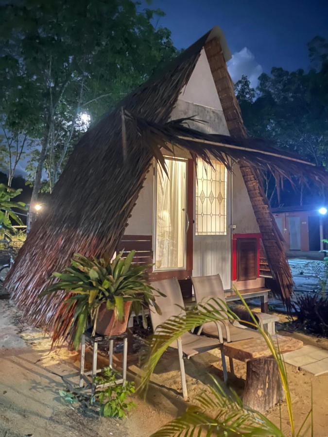Phuketairportcamping Hotell Ban Bo Sai Klang Eksteriør bilde